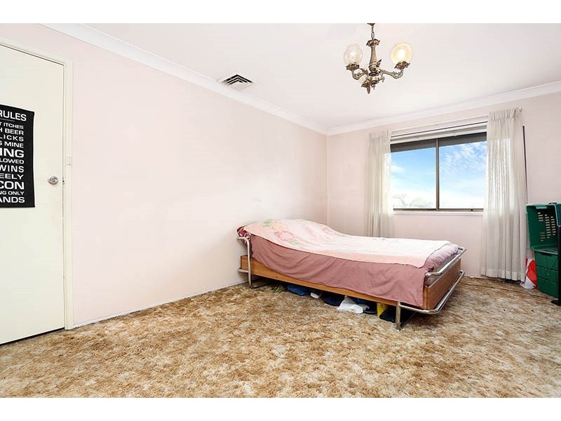 Bossley Park NSW 2176