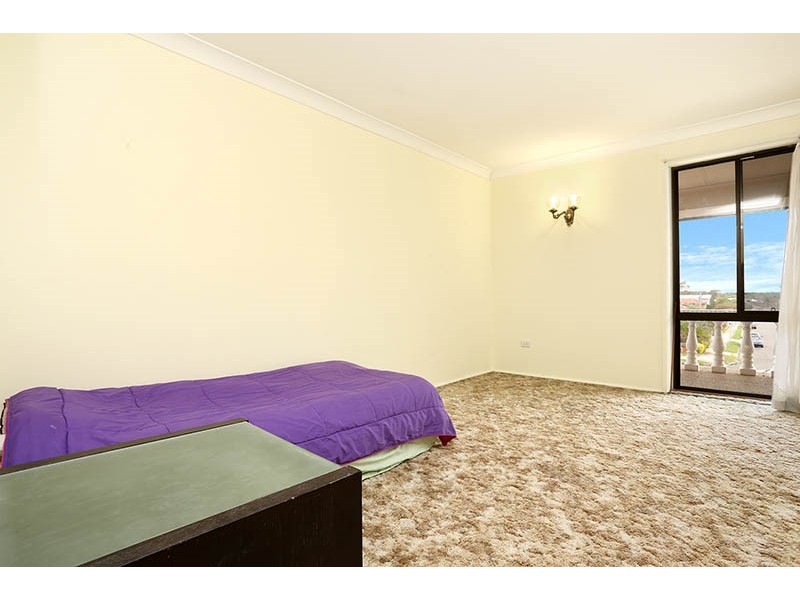 Bossley Park NSW 2176