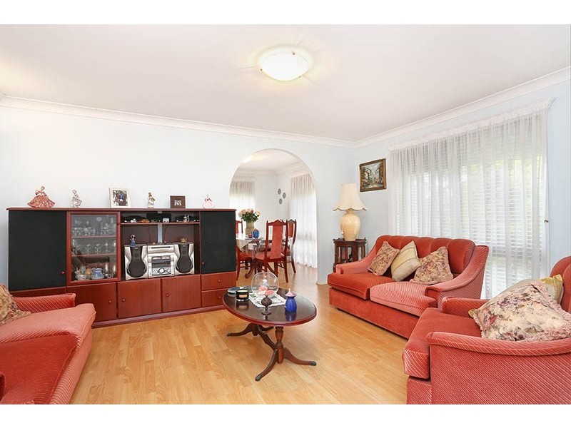 33 Corio Road, Prairiewood NSW 2176