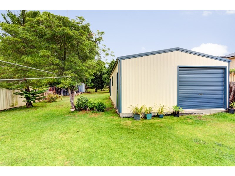 2 Blackwood Avenue, Casula NSW 2170