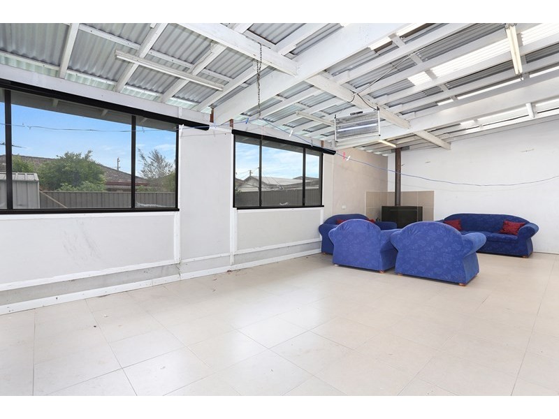 13 Ainslie Street, Fairfield West NSW 2165