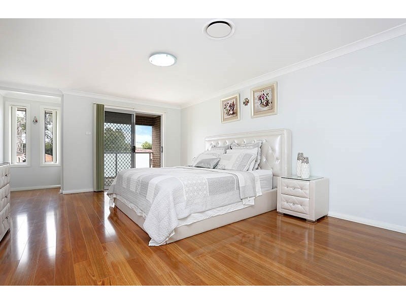 13A Rossiter Street, Smithfield NSW 2164