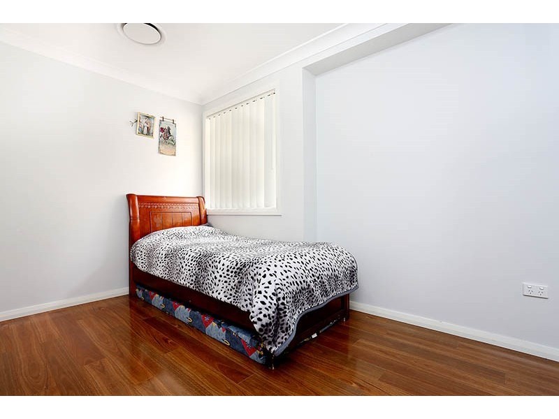 13A Rossiter Street, Smithfield NSW 2164