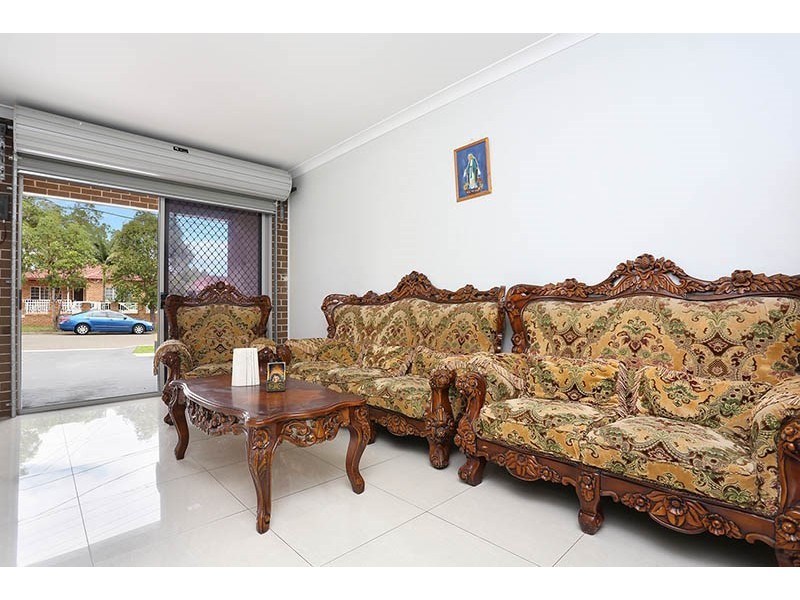 13A Rossiter Street, Smithfield NSW 2164