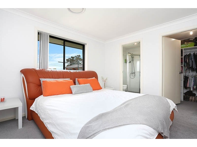 40 Hinkler Street, Smithfield NSW 2164