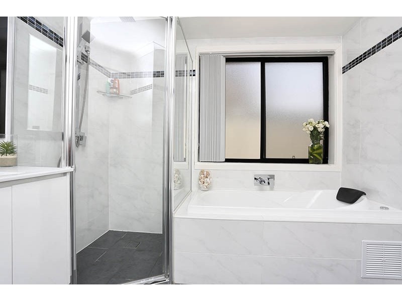 40 Hinkler Street, Smithfield NSW 2164