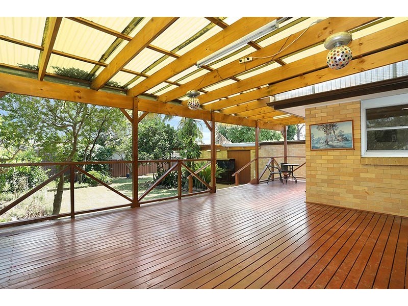 11 Kimberley Crescent, Fairfield West NSW 2165