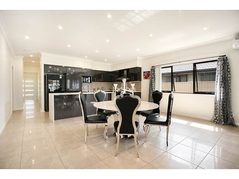 27 Inverell Avenue, Hinchinbrook NSW 2168