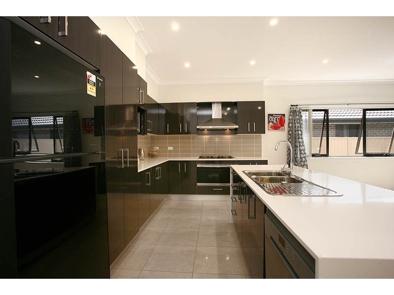 27 Inverell Avenue, Hinchinbrook NSW 2168