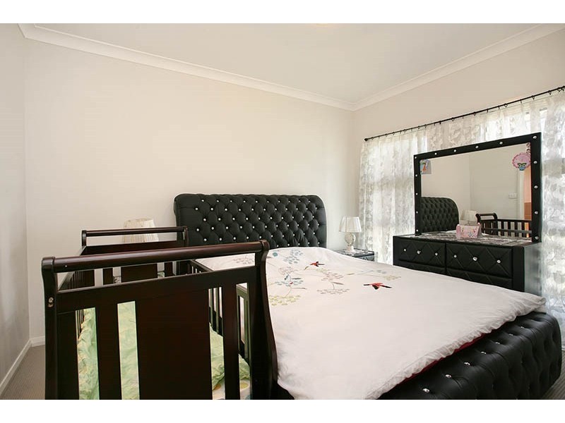 27 Inverell Avenue, Hinchinbrook NSW 2168