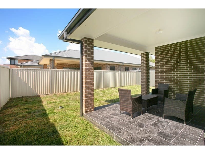 27 Inverell Avenue, Hinchinbrook NSW 2168