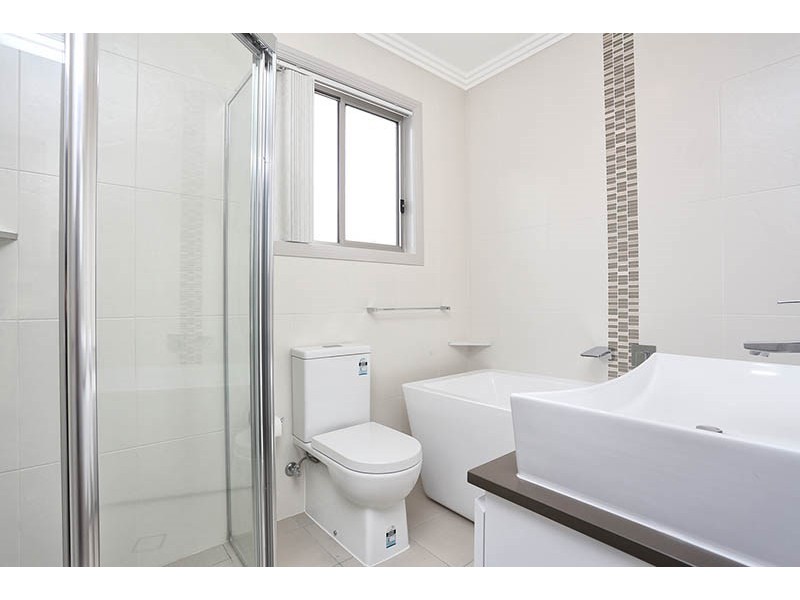 42a Bodalla Street, Fairfield Heights NSW 2165