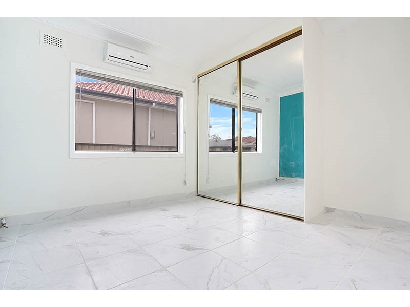 42 Eustace Street, Fairfield Heights NSW 2165