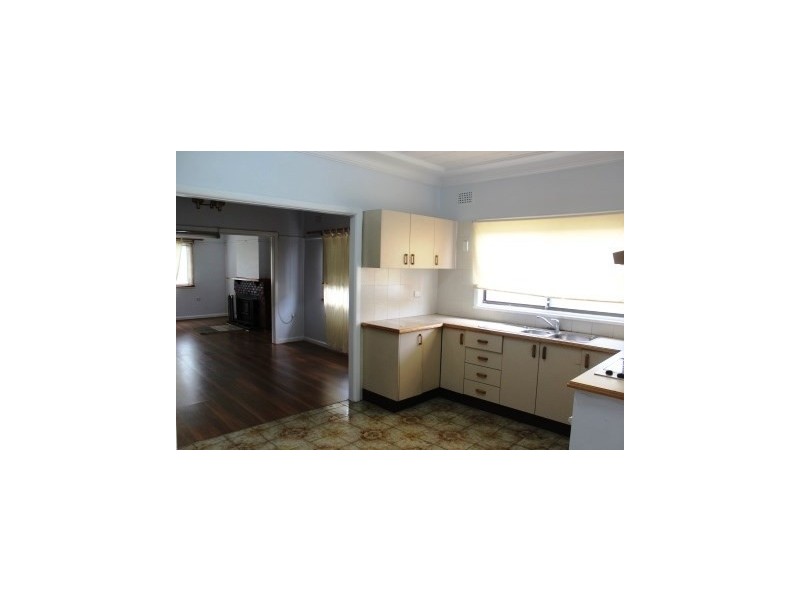 Canley Heights NSW 2166