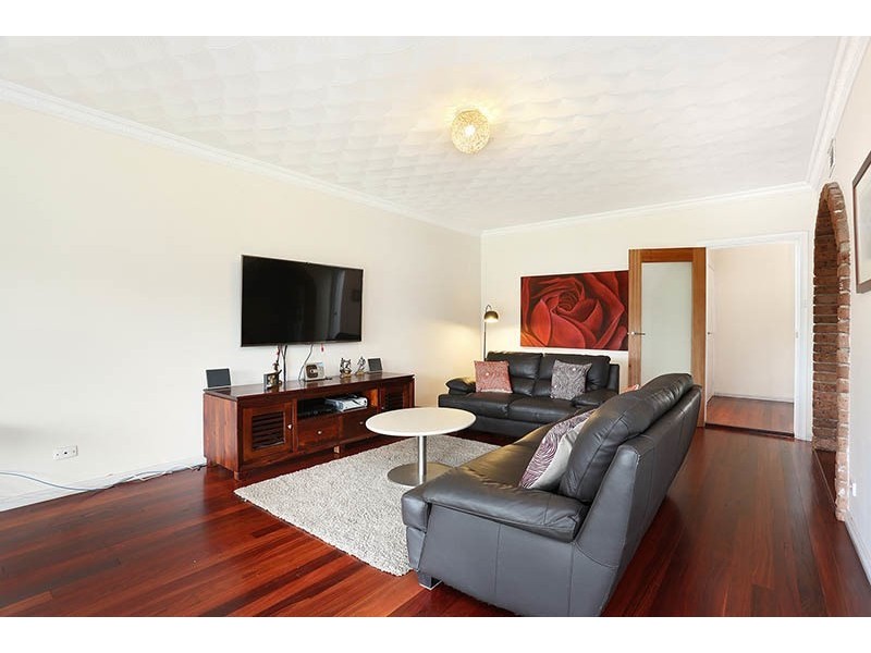 12 Peel Street, Canley Heights NSW 2166