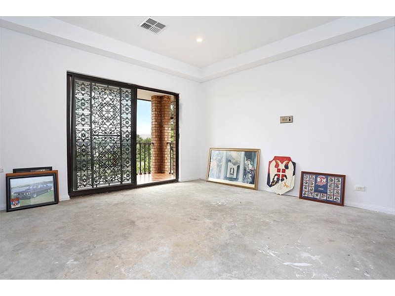 12 Peel Street, Canley Heights NSW 2166