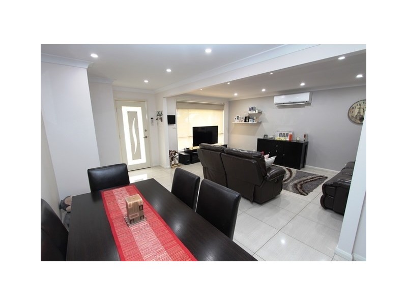 76 Dransfield Road, Edensor Park NSW 2176