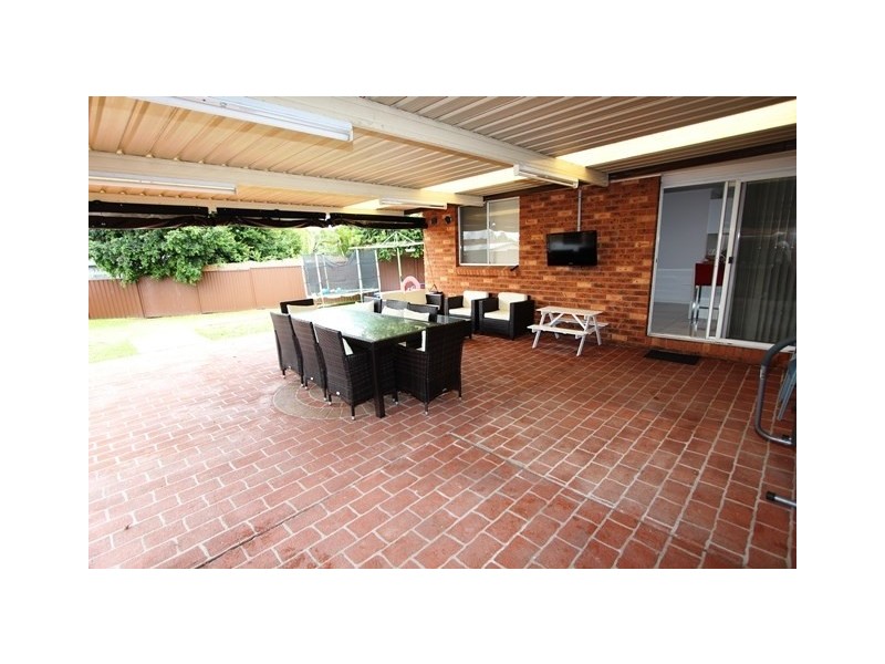 76 Dransfield Road, Edensor Park NSW 2176