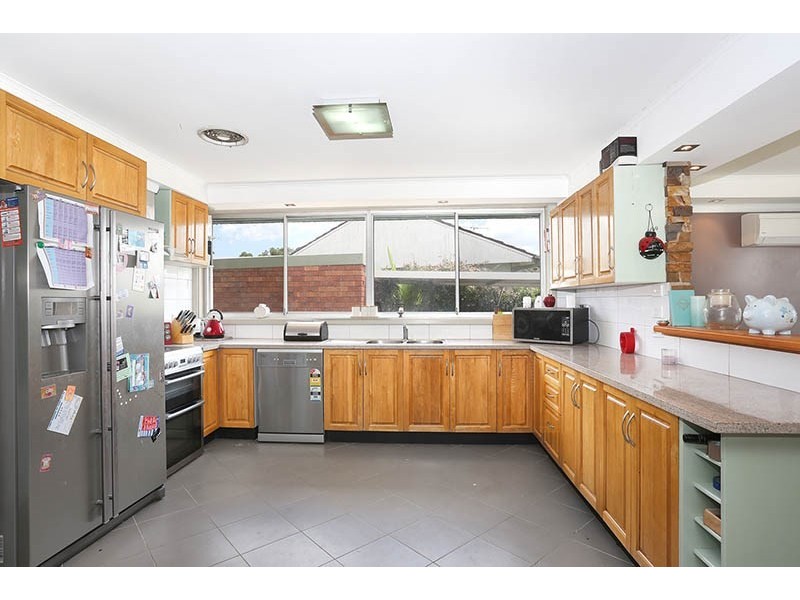 21 Flinders Street, Fairfield West NSW 2165