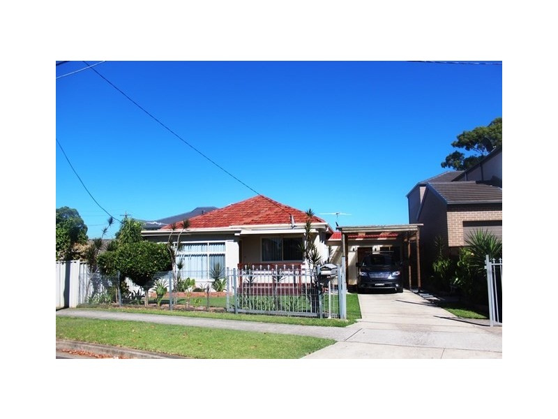 21 Barton Street, Smithfield NSW 2164