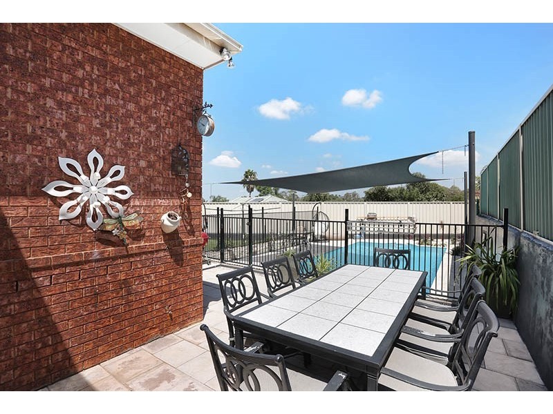 246 Edensor Road, Edensor Park NSW 2176