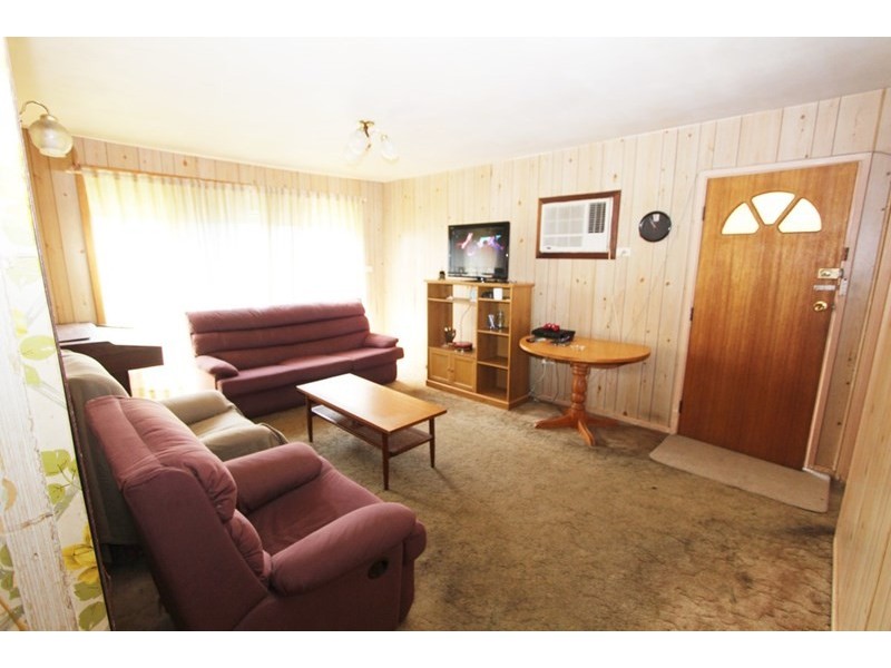 28 Canobolas Street, Fairfield West NSW 2165