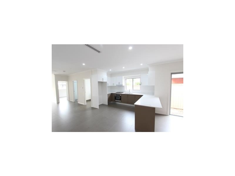 Canley Heights NSW 2166