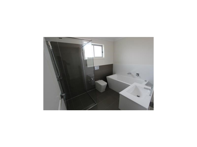 Canley Heights NSW 2166