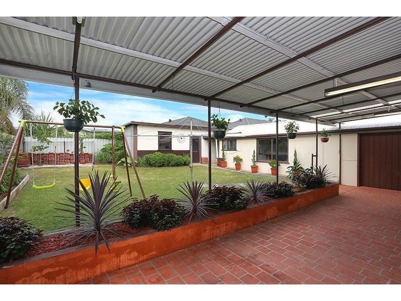 137 Neville Street, Smithfield NSW 2164