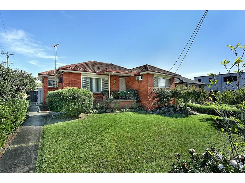 3 Hawkesbury Street, Fairfield West NSW 2165