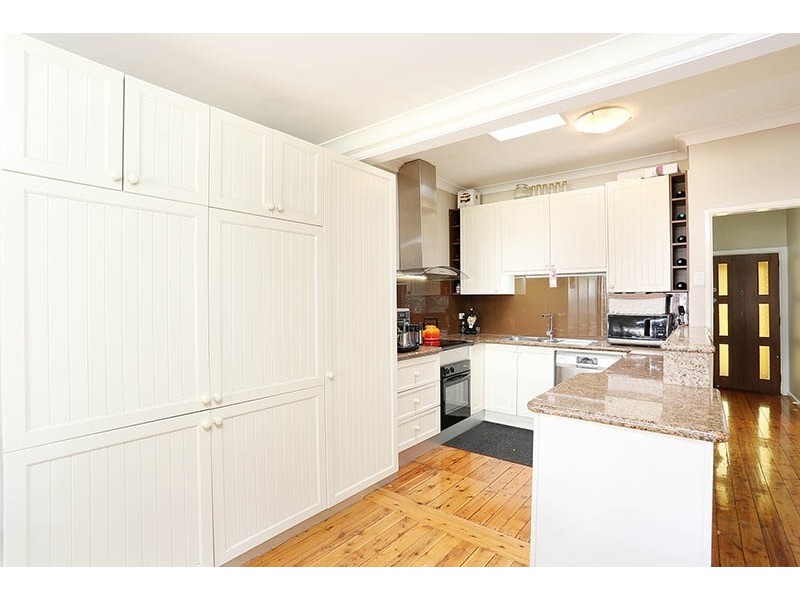 52 Chifley Street, Smithfield NSW 2164