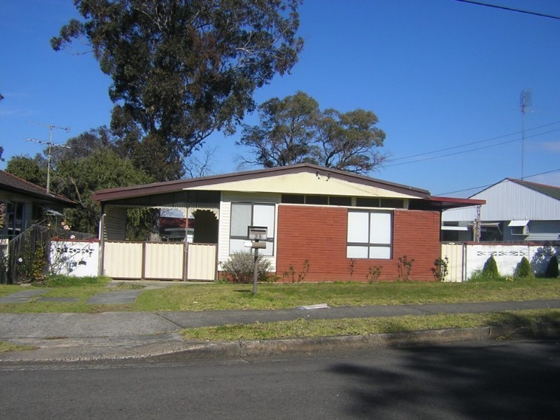 Fairfield West NSW 2165
