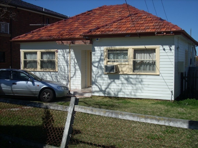 Fairfield West NSW 2165