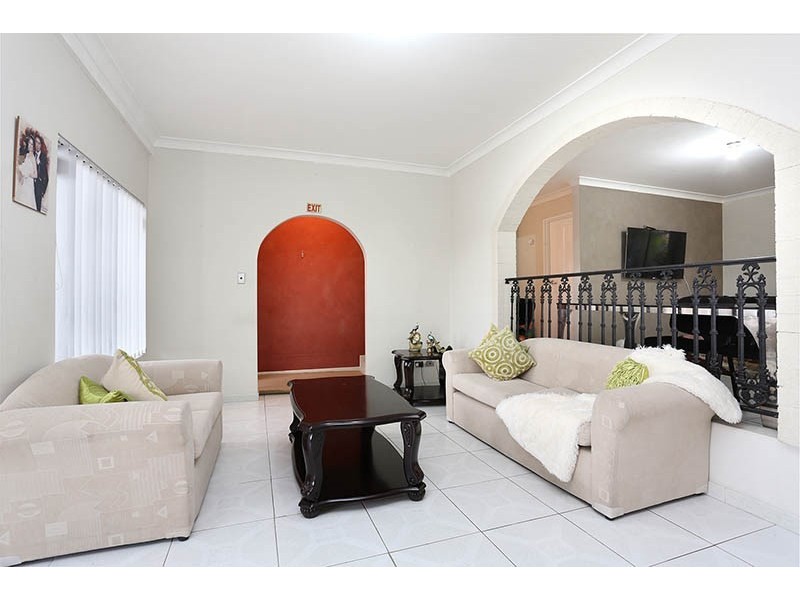 17 Tumut Place, Bossley Park NSW 2176