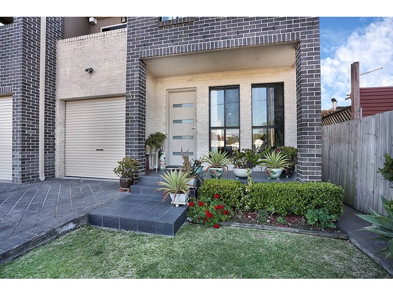 3a Adam Street, Fairfield NSW 2165