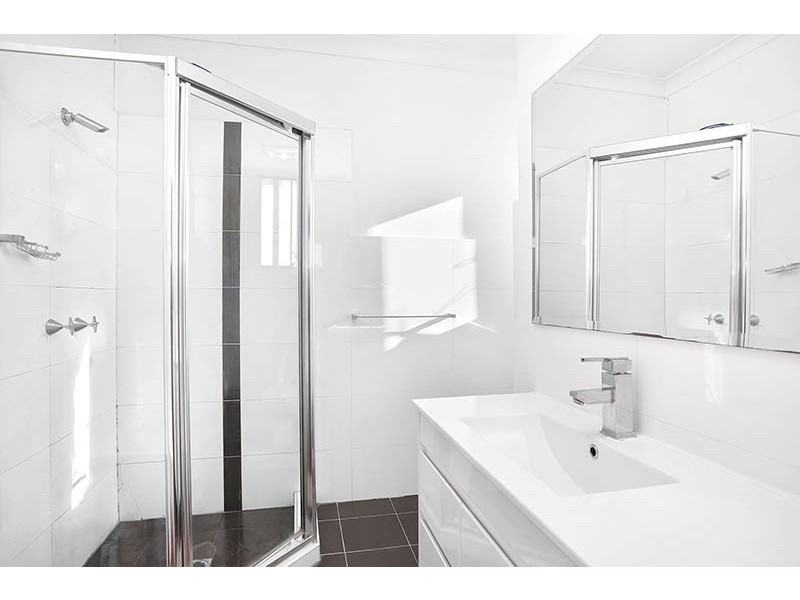 3a Adam Street, Fairfield NSW 2165