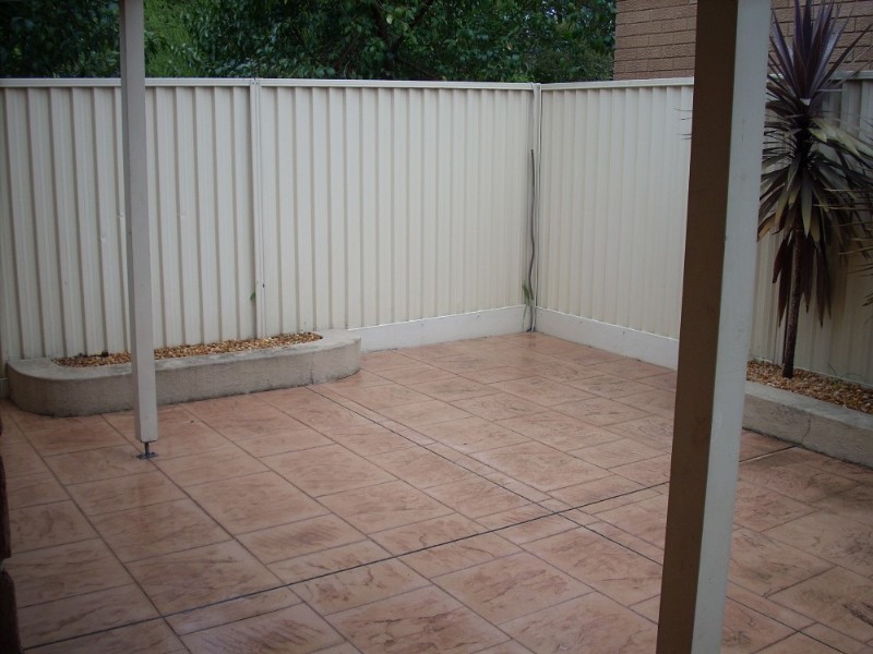 Fairfield NSW 2165