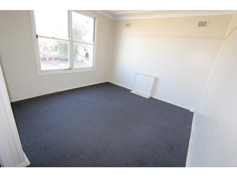 7 Nyora Avenue, Smithfield NSW 2164