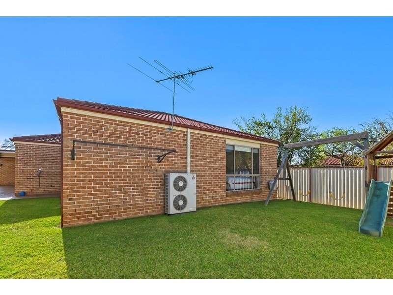 62 Prairievale Road, Bossley Park NSW 2176