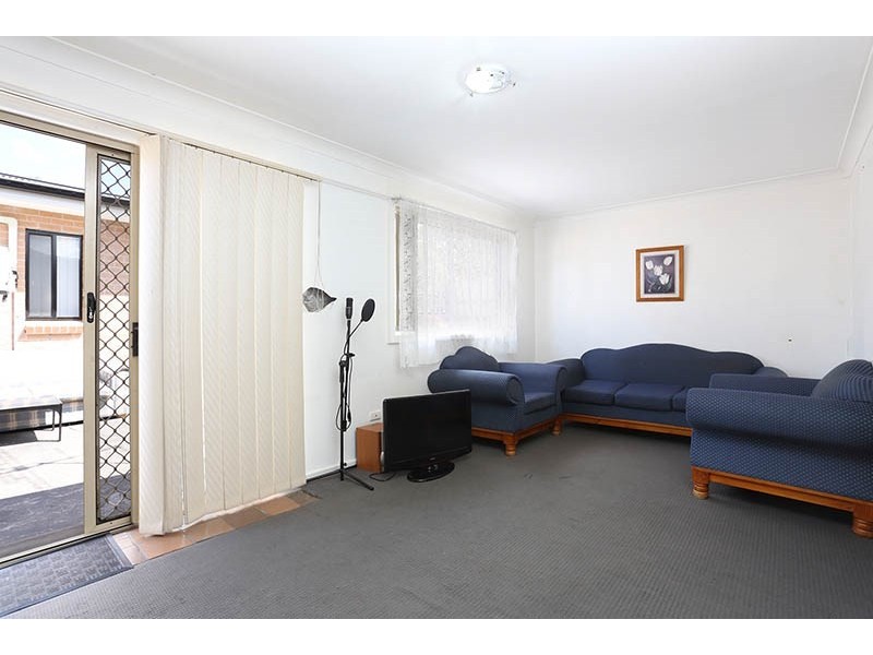 54 Rosford Street, Smithfield NSW 2164
