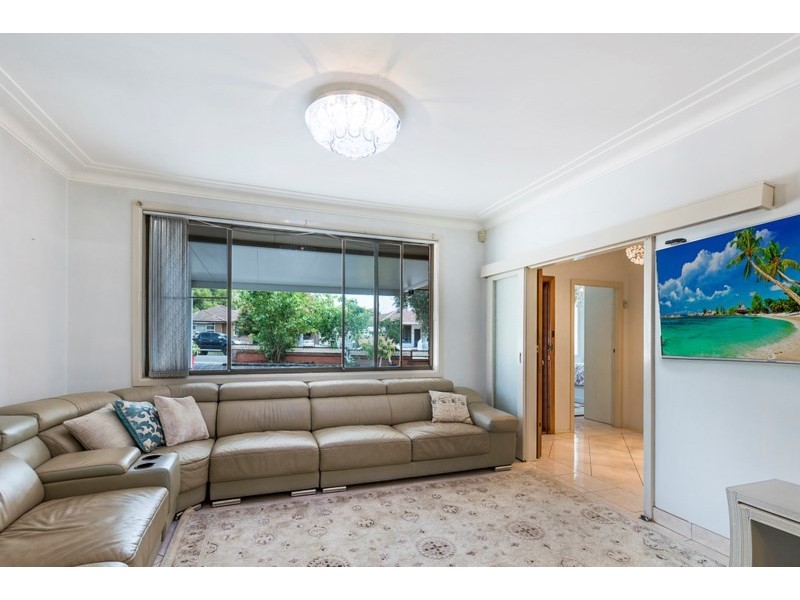 36 Ace Avenue, Fairfield NSW 2165