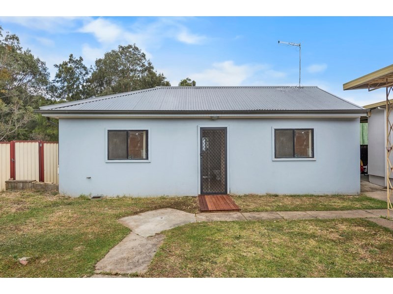 36 Ace Avenue, Fairfield NSW 2165