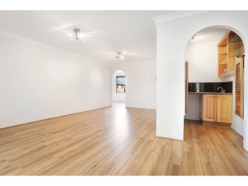 24 Berry Street, Prairiewood NSW 2176