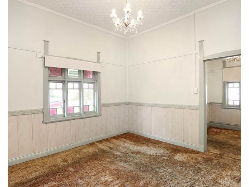 12 Lawrence Street, Fairfield NSW 2165