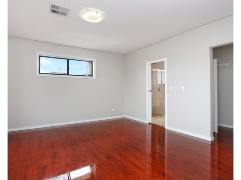 970A Woodville Road, Villawood NSW 2163