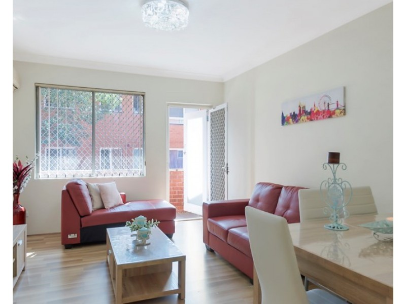 5/24 York Street, Fairfield NSW 2165