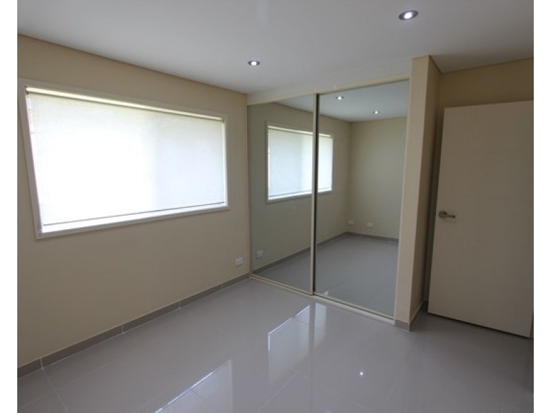 18 Province Street, Abbotsbury NSW 2176