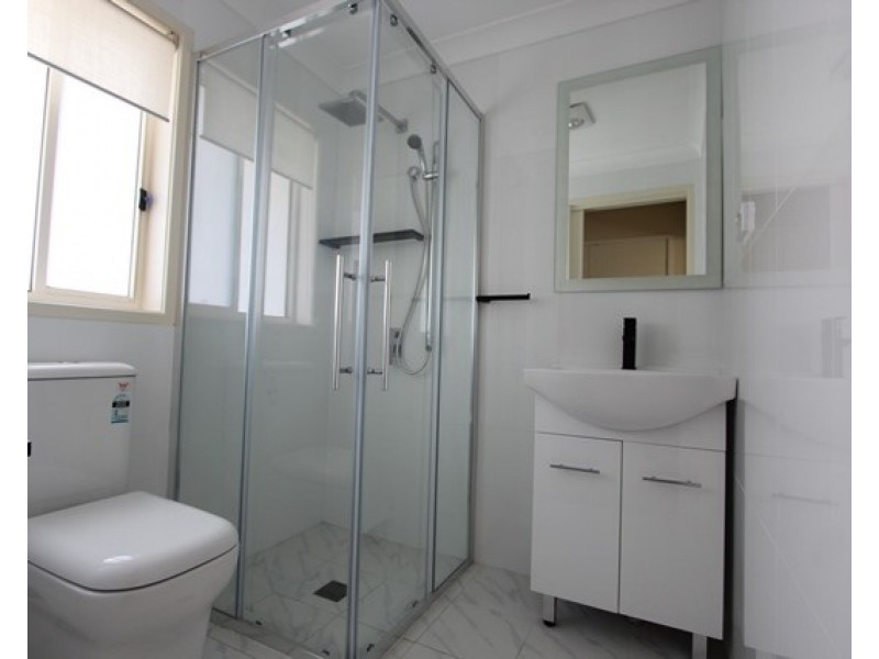 18 Province Street, Abbotsbury NSW 2176