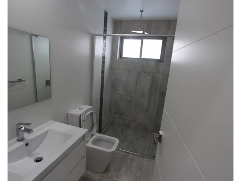 2/20 Ellis Parade, Yennora NSW 2161