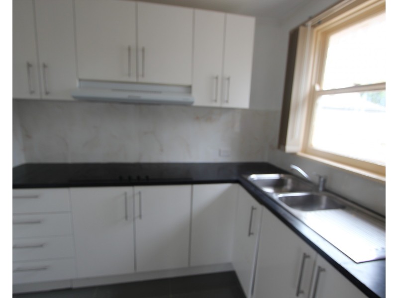 Fairfield West NSW 2165